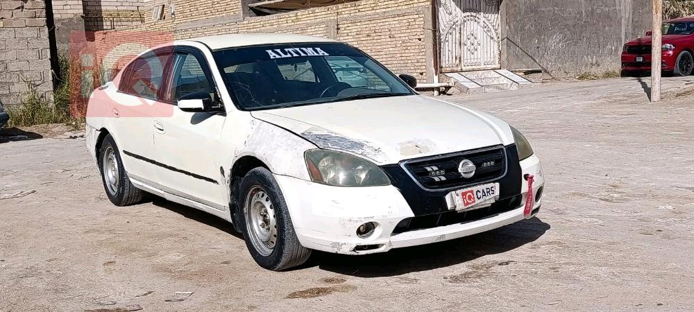 نيسان ألتيما